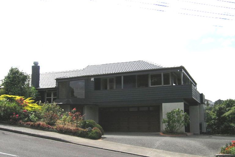 Photo of property in 66 Maritime Terrace, Birkenhead, Auckland, 0626