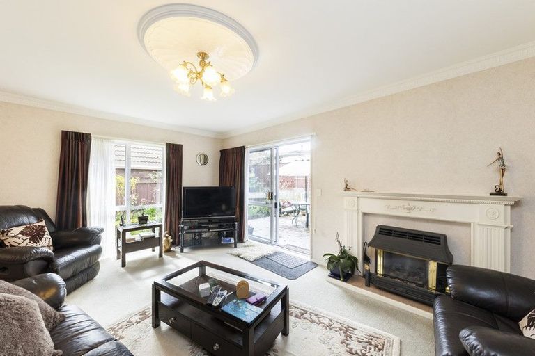 Photo of property in 4 Jensen Court, Hokowhitu, Palmerston North, 4410