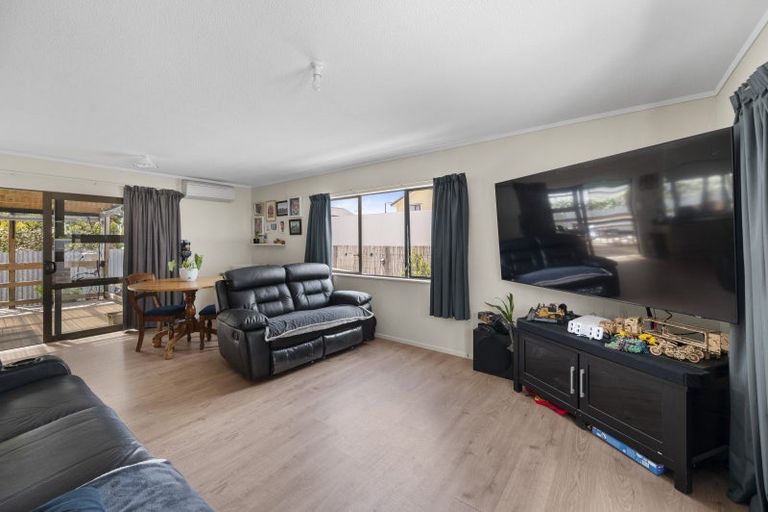 Photo of property in 1033 Sussex Street, Mayfair, Hastings, 4122