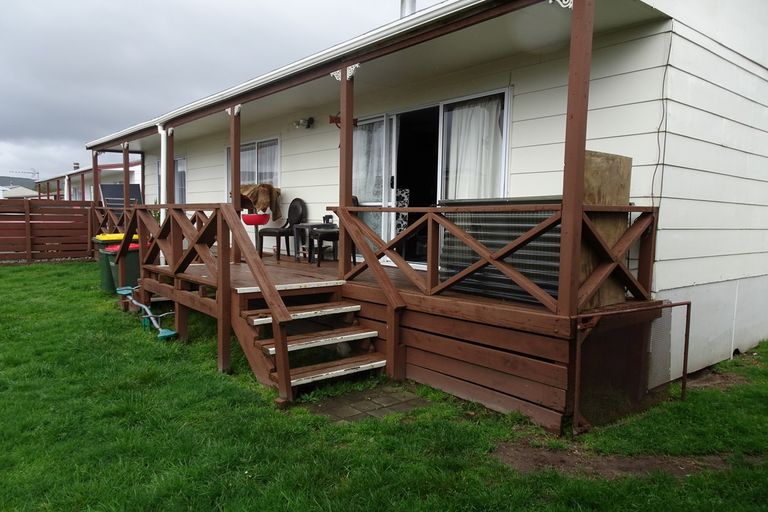 Photo of property in 5b Beech Place, Owhata, Rotorua, 3010