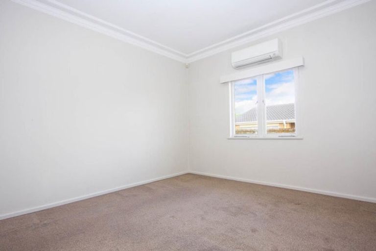 Photo of property in 26 Omagh Avenue, Papatoetoe, Auckland, 2025