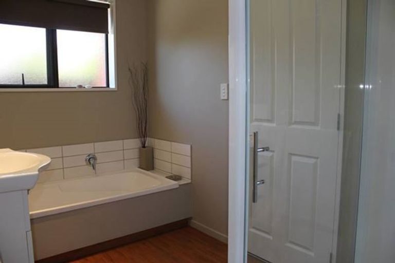 Photo of property in 58 Moore Street, Rolleston, 7614