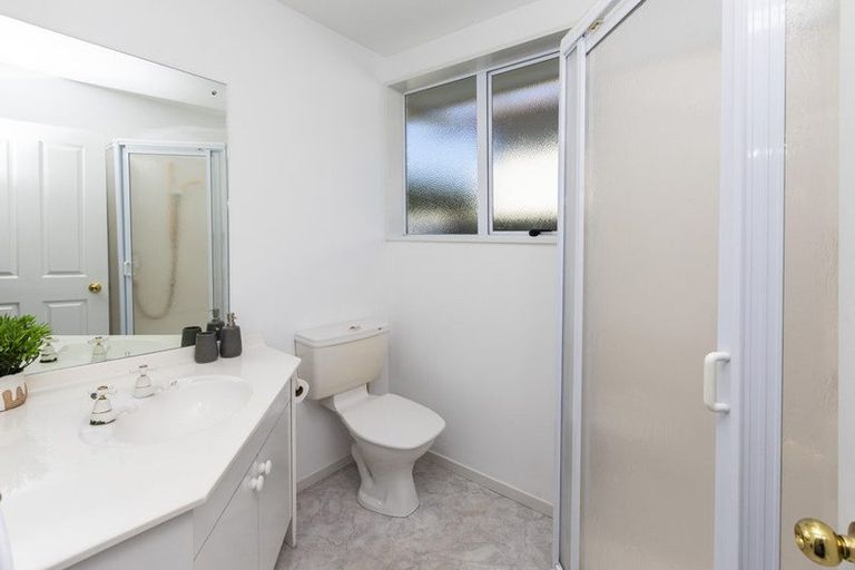 Photo of property in 87 Peverel Street, Riccarton, Christchurch, 8041