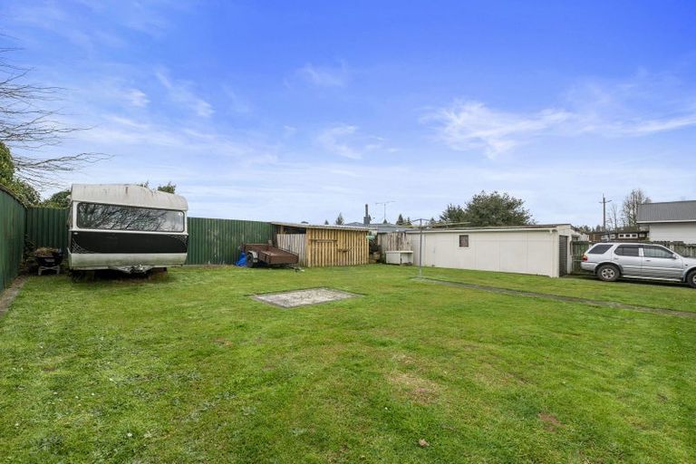 Photo of property in 271 Balmoral Drive, Tokoroa, 3420