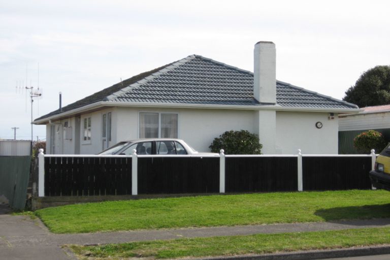 Photo of property in 9 Kotuku Street, Castlecliff, Whanganui, 4501