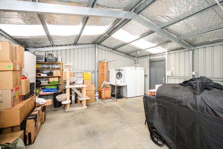 Photo of property in 21 Sutherland Road, Sanson, Palmerston North, 4479