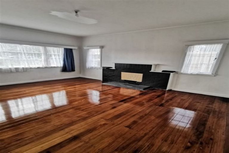 Photo of property in 133 East Tamaki Road, Papatoetoe, Auckland, 2025