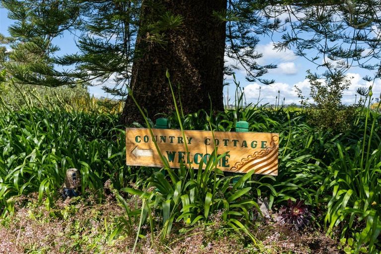 Photo of property in 11 Bristow Road, Kawakawa, Russell, 0272