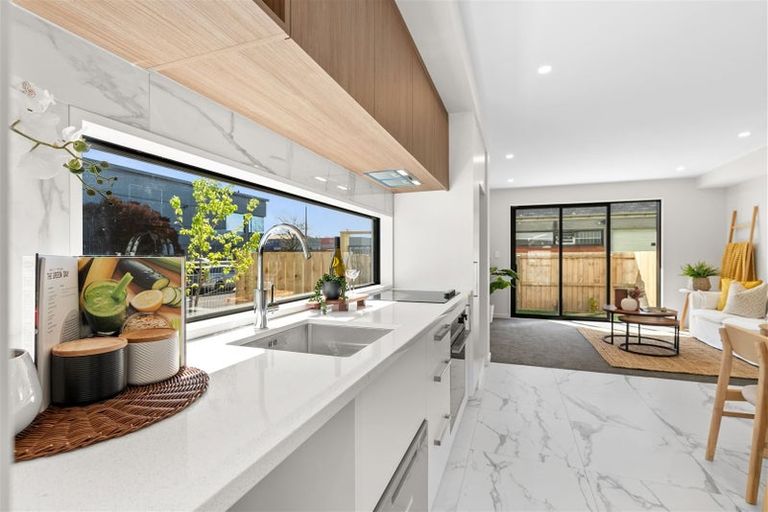 Photo of property in 1/112 Barbour Street, Waltham, Christchurch, 8011