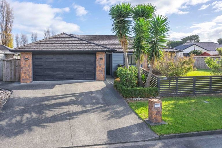 Photo of property in 10 Moy Place, Otaki, 5512