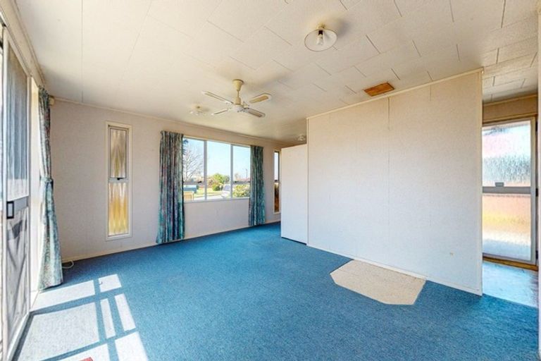 Photo of property in 6 Miller Place, Ngatea, 3503