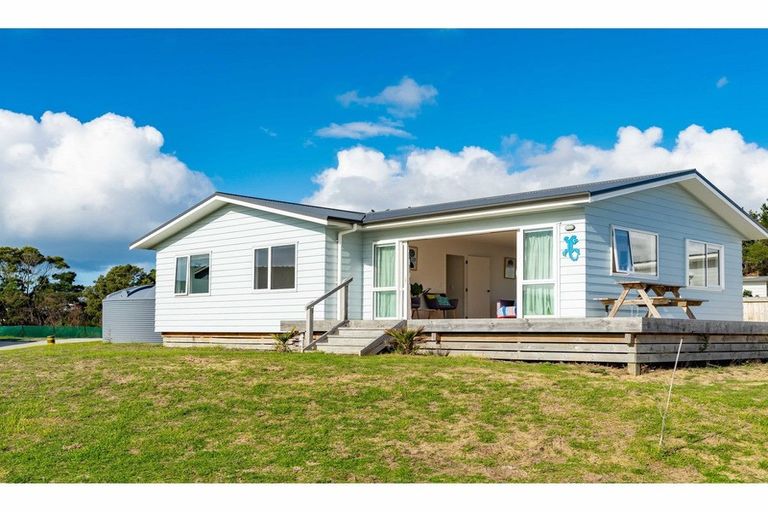 Photo of property in 25 Northcoast Place, Mangawhai Heads, Mangawhai, 0505