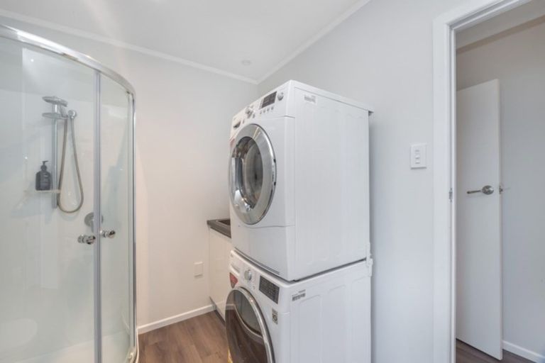 Photo of property in 14 Paulette Place, Queenwood, Hamilton, 3210