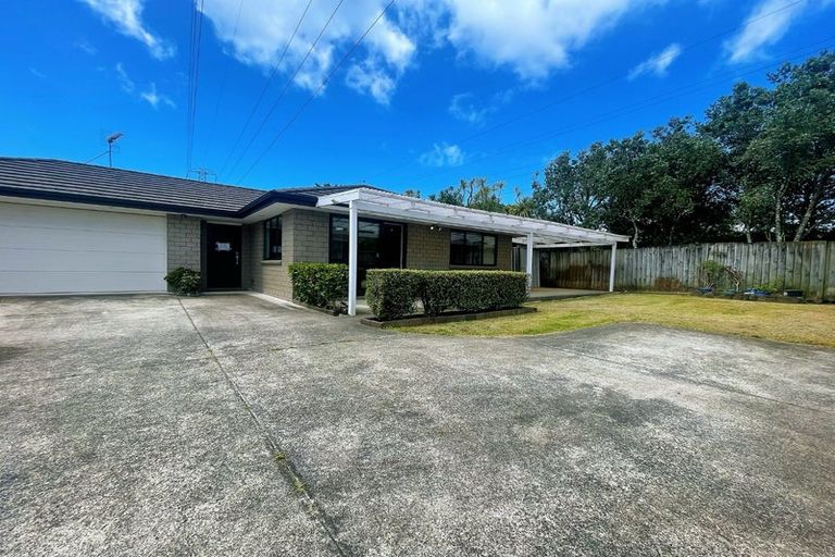 Photo of property in 22a-b Miranda Street, Cannons Creek, Porirua, 5024