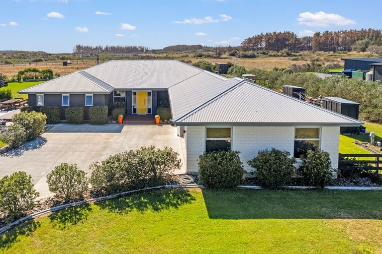Photo of property in 3 Carex Grove, Foxton Beach, Foxton, 4815