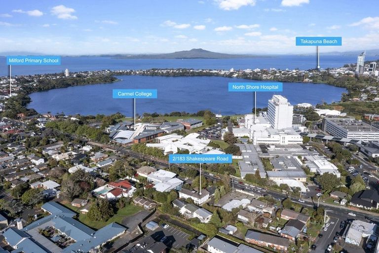 Photo of property in 2/183 Shakespeare Road, Milford, Auckland, 0620
