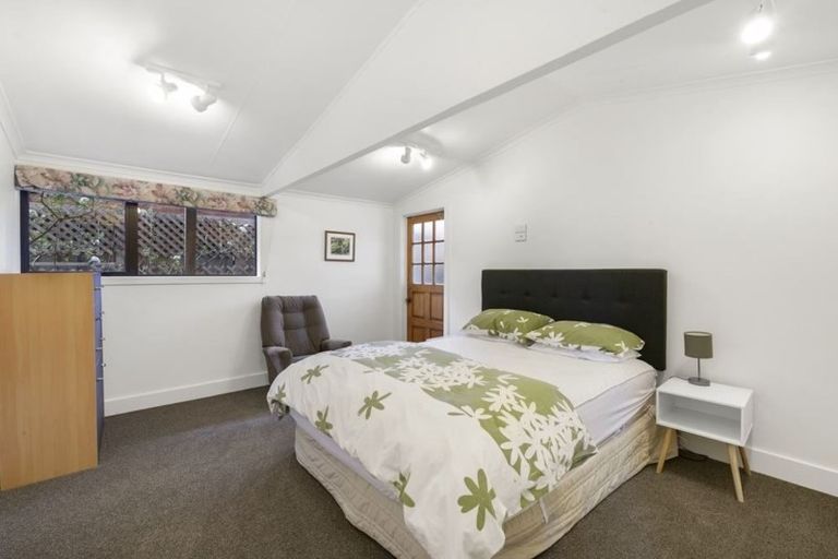 Photo of property in 2/24 Angela Place, Kinloch, Taupo, 3377