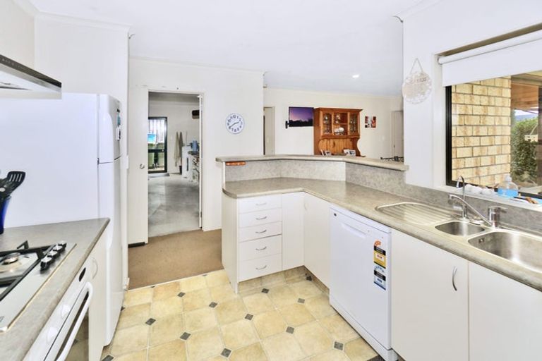 Photo of property in 34 Norm Freeman Drive, Te Puke, 3119