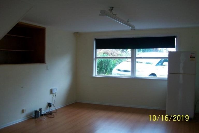 Photo of property in 228 Forrest Hill Road, Forrest Hill, Auckland, 0620