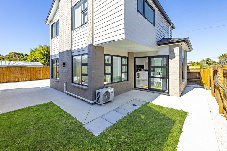 Photo of property in 63b Gray Avenue, Mangere East, Auckland, 2024