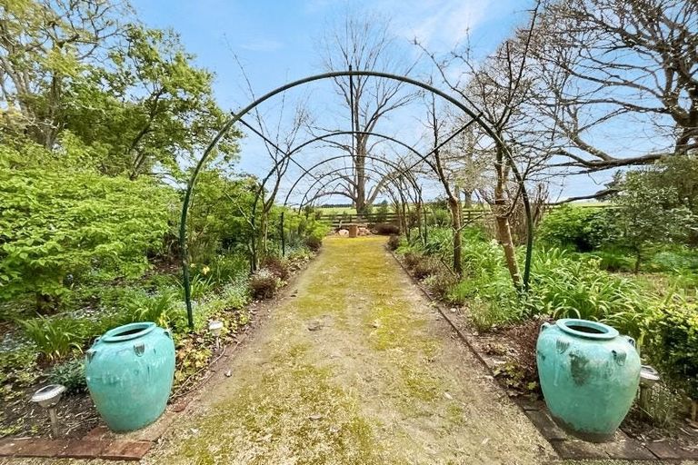 Photo of property in 747 Mount Stewart Halcombe Road, Halcombe, Feilding, 4779