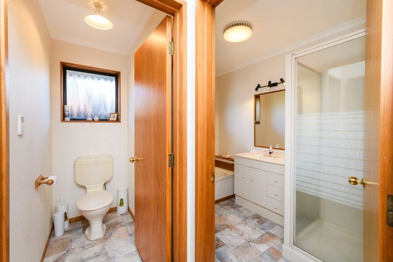 Photo of property in 206 Park Road, Hokowhitu, Palmerston North, 4410