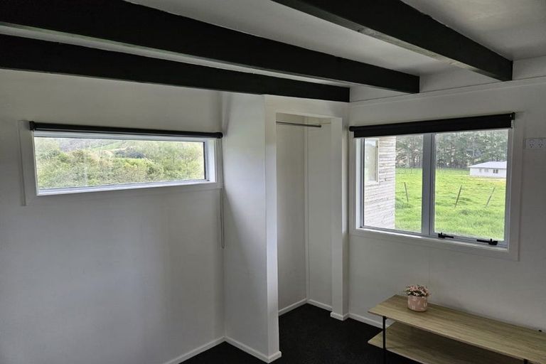 Photo of property in 33 Ratadale Road, Reikorangi, Waikanae, 5391