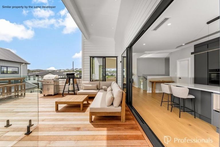 Photo of property in 5 Koawa Road, Wainui, 0992