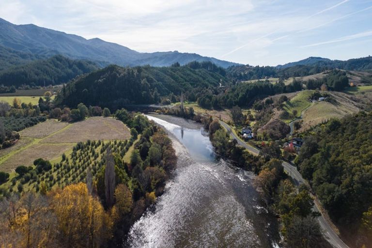 Photo of property in 1318 Motueka Valley Highway, Ngatimoti, Motueka, 7196