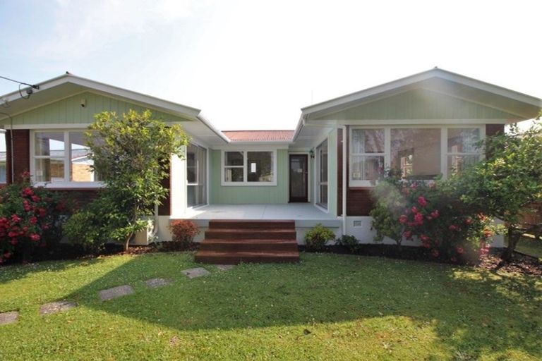 Photo of property in 12 Leeds Street, Silverdale, Hamilton, 3216