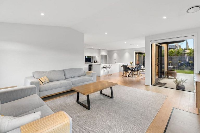 Photo of property in 46 Avalon Station Drive, Wanaka, 9305