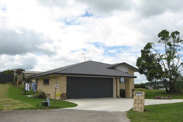 Photo of property in 181 Kitchener Road, Pukekohe, 2120