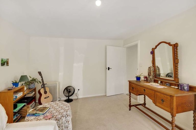 Photo of property in 17 Oxford Street, Waikari, 7420