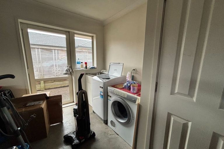 Photo of property in 12 Max Short Drive, Pukekohe, 2120