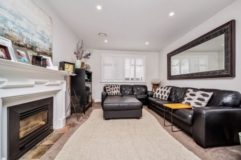 Photo of property in 36 Richmond Street, Fitzroy, New Plymouth, 4312