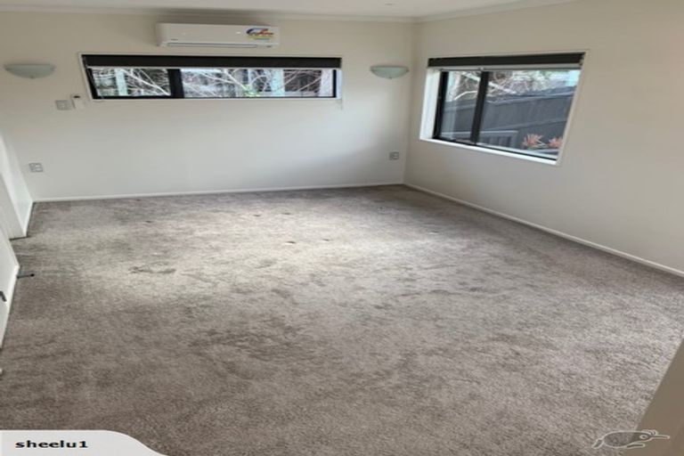 Photo of property in 12 San Casello Rise, Henderson, Auckland, 0612