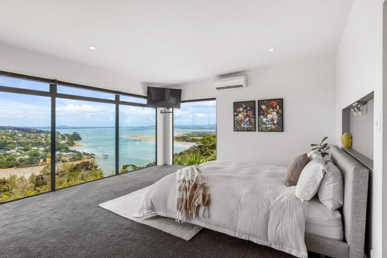 Photo of property in 1 Te Kawau Pass, Greenhithe, Auckland, 0632