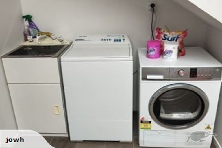 Photo of property in 9/3 Riverside Road, Orewa, 0931