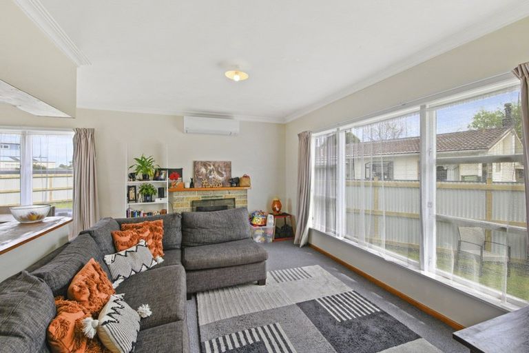 Photo of property in 131a Queen Street West, Levin, 5510