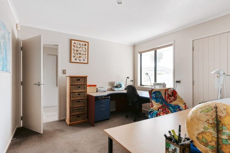 Photo of property in 35 Holyoake Terrace, Omokoroa, 3114