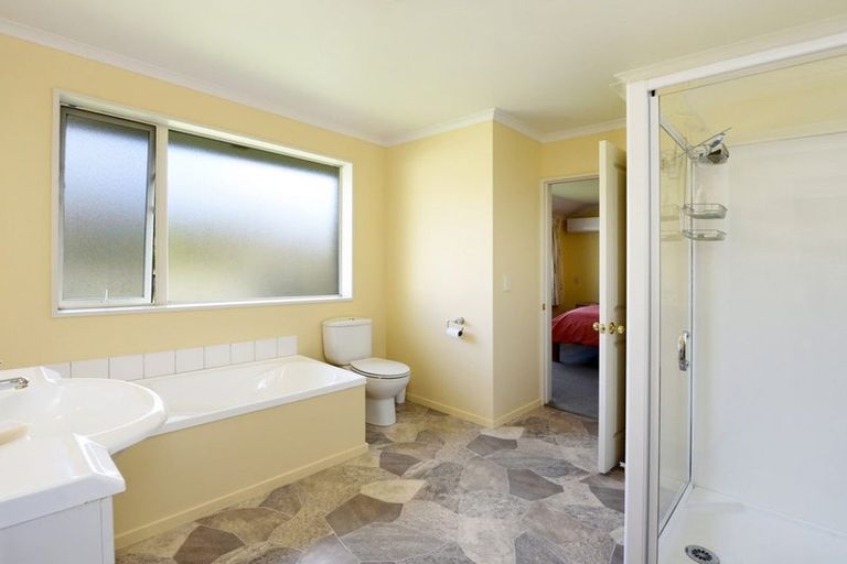 Photo of property in 5 Frenchay Drive, Atawhai, Nelson, 7010