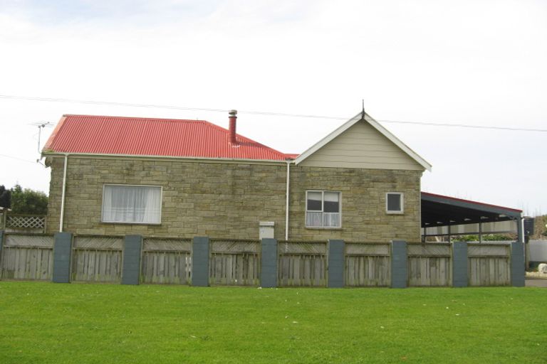 Photo of property in 58 Seymour Street, Waitara, 4320