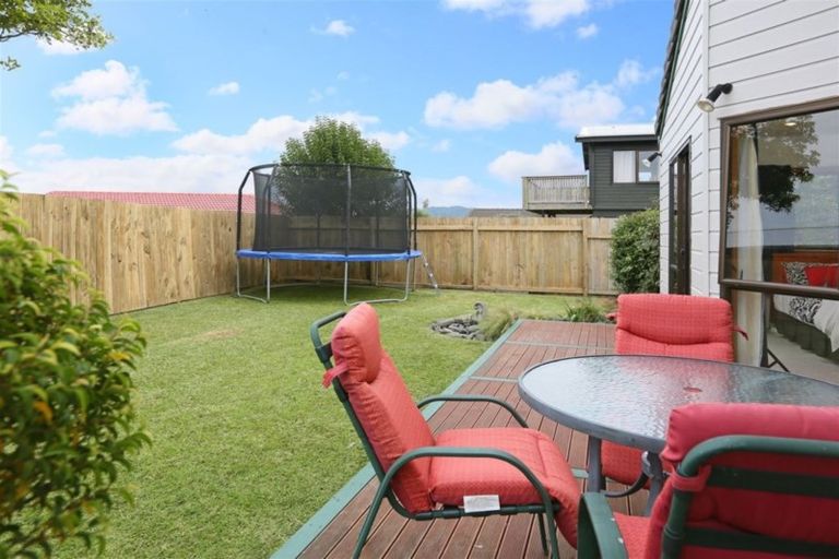 Photo of property in 20 Palomino Drive, Henderson, Auckland, 0612