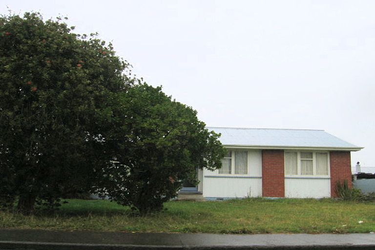 Photo of property in 704 Kiwi Street, Camberley, Hastings, 4120