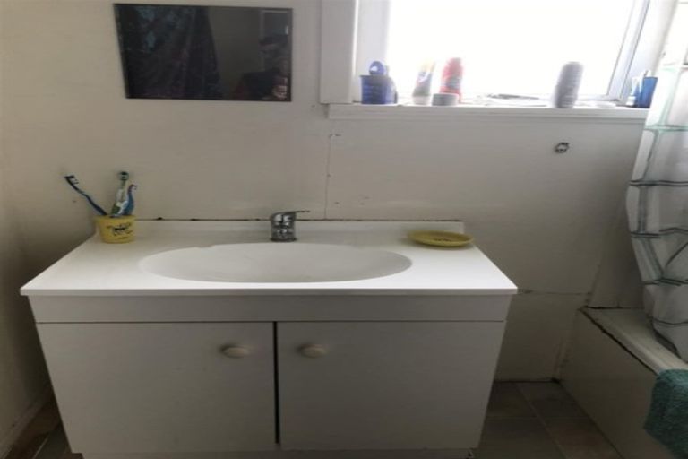 Photo of property in 14 Achilles Street, Stratford, 4332