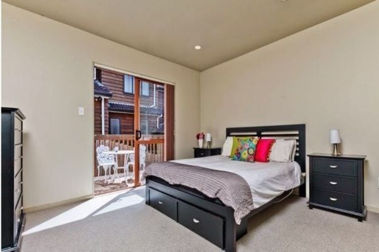 Photo of property in 171 Wairere Road, Waitakere, Henderson, 0782