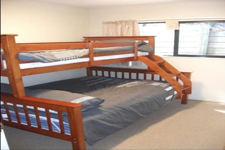 Photo of property in 2/15 Napier Road, Hilltop, Taupo, 3330