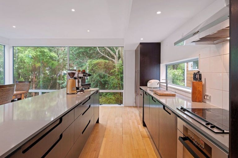 Photo of property in 30 Harbour View Terrace, Cass Bay, Lyttelton, 8082