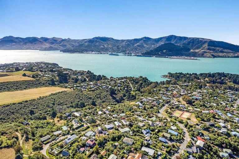Photo of property in 8b Te Papau Crescent, Diamond Harbour, 8972
