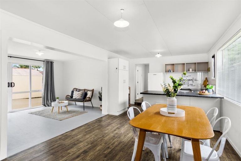 Photo of property in 828b Papamoa Beach Road, Papamoa Beach, Papamoa, 3118